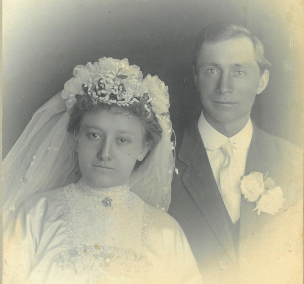 Anton_Clara_Beck_Minn_1912_Wedding.jpg